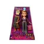 BRATZ DOLL S3 - TIANA 592006EUC