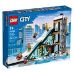 LEGO 60366 CITY - Ski and Climbing Center