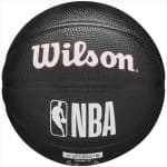 WILSON NBA TEAM TRIBUTE MINI BLACK CHI BULLS WZ401760XB3 - Image 2