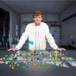 MR BEAST LAB - 5 SWARMS FIGURES 24708 - Image 4