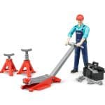 BRUDER FIGURE SET GARAGE EQUIPMENT-MECHANIC,CAR-JACK,TOOLS 062100 - Image 2