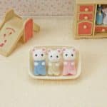 SYLVANIAN FAMILIES MARSHMALLOW MOUSE TRIPLETS 5337 - Image 3