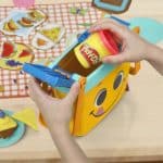 PLAY-DOH PICNIC SHAPES STARTER SET F6916 - Image 3