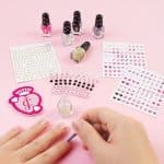 MAKE IT REAL JUICY COUTURE DAZZLING DESINGS MANICURE SET 4474 - Image 3