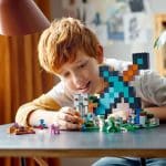 LEGO 21244 MINECRAFT - THE SWORD OUTPOST - Image 3