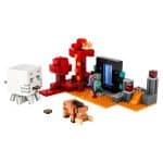 LEGO 21255 MINECRAFT- THE NETHER PORTAL AMBUSH - Image 2