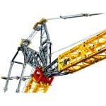 LEGO 42146 TECHNIC - Liebherr Crawler Crane LR 13000 - Image 3