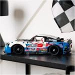 LEGO 42153 TECHNIC - NASCAR NEXT GEN CHEVROLET CAMARO ZL1 - Image 5