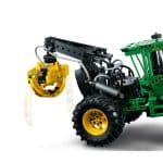 LEGO 42157 TECHNIC - John Deere 948L-II Skidder - Image 6