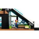 LEGO 60366 CITY - Ski and Climbing Center - Image 6