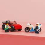 LEGO 60392 CITY - Police Bike Car Chase - Image 3