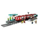 LEGO 60423 CITY- DOWNTOWN STREETCAR AND STATION - Image 2