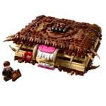 LEGO 76449 HARRY POTTER - CHOMPING MONSTER BOOK OF MONSTERS - Image 2