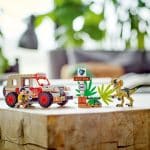 LEGO 76958 JURASSIC WORLD - DILOPHOSAURUS AMBUSH - Image 6