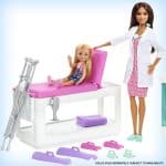 BARBIE FAST CAST CLINIC PLAYSET WITH DOLL GTN61 - Image 2