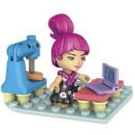 MEGA BLOKS BARBIE FIGURE WITH ACCESORIES GWR21 - Image 2