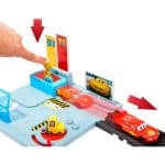DISNEY PIXAR CARS ON THE ROAD SERVICE CENTER HGV69 - Image 4