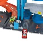 HOT WHEELS CITY TRANSFORMING RACE TOWER PLAYSET HKX43 - Image 4