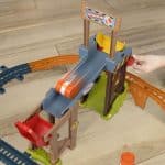 FISHER PRICE THOMAS - THE TRAIN DIESEL FREIGHT DELIVERY TRACK JBW20 - Image 4