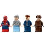LEGO 76321 MARVEL - SPIDER-MAN VS. DOC OCK SUBWAY TRAIN SCENE - Image 5