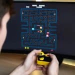 FIZZ ELECTRONIC HANDHELD PAC-MAN PLUG  PLAY 320119 - Image 4