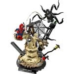 LEGO 76334 MARVEL - EPIC BATTLE: SPIDER-MAN VS. SANDMAN - Image 2