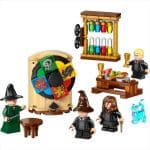LEGO 76460 HARRY POTTER - HOGWARTS CASTLE: SORTING HAT CEREMONY - Image 2