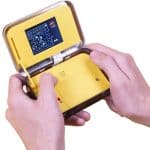 FIZZ ELECTRONIC HANDHELD PAC-MAN ARCADE IN A TIN 1933 - Image 3