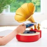 HAPE EARLY MELODIES WOODEN PHONOGRAPH TUNE TIME E0641K - Image 3