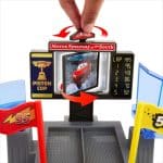 DISNEY PIXAR CARS PISTON CUP STUNTING SPEEDWAY PLAYSET JHL42 - Image 4
