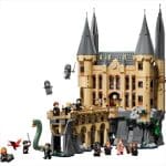 LEGO 76473 HARRY POTTER - HOGWARTS CASTLE: EAST WING - Image 2